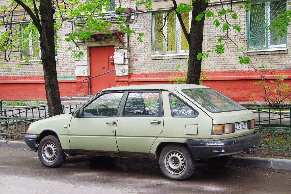 ИЖ-2126 Ода — внешний вид автомобиля