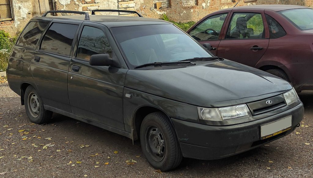 ВАЗ-2111 — внешний вид автомобиля